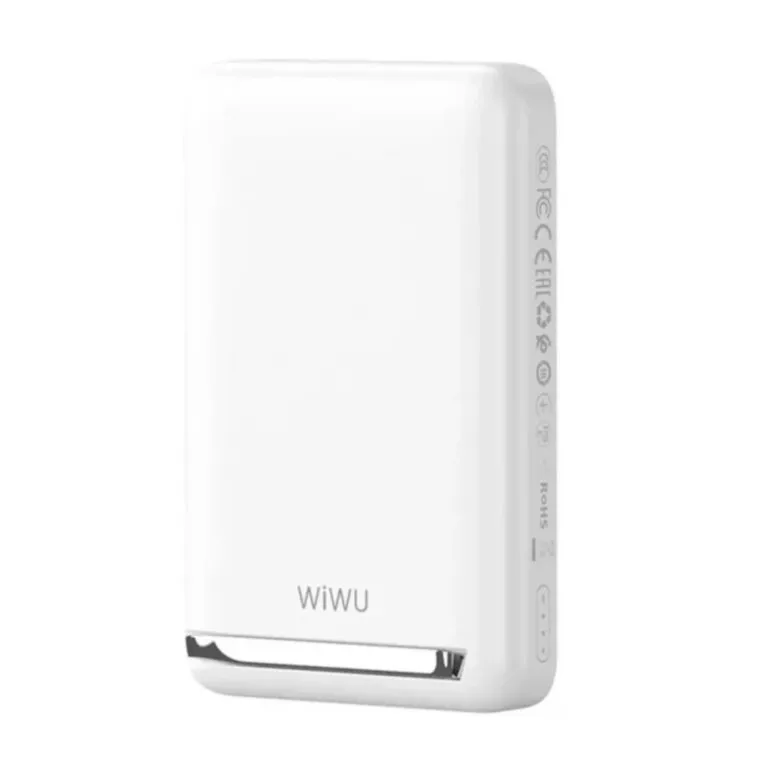 WiWU Wi-P043 10000mAH Magnetic Power Bank White — photo 2