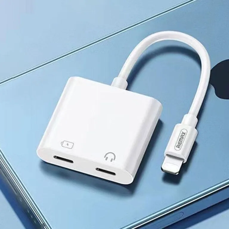 Remax Mini and Portable Converter (RL-LA11a) — photo 3