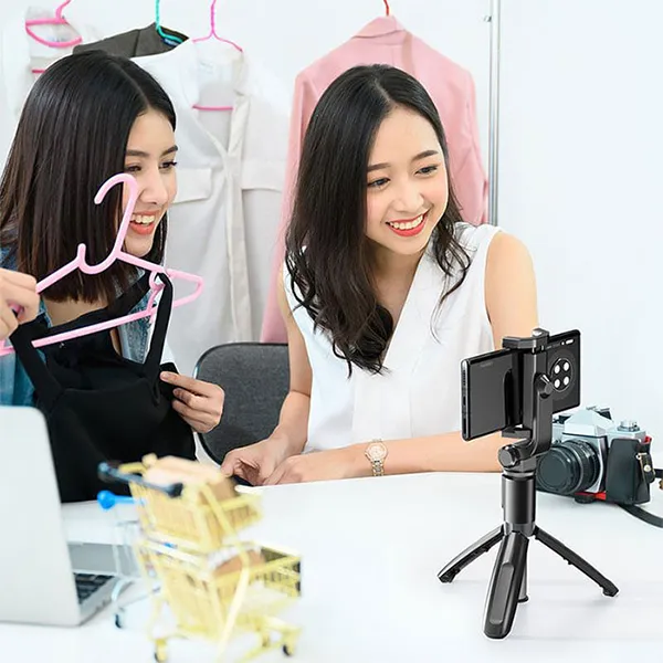 Yesido SF11 Wireless Tripod Selfie Stick with Remote — photo 5
