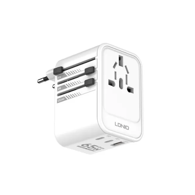 LDNIO Z6 3 USB Ports 65W Gan Travel Adapter — photo 3