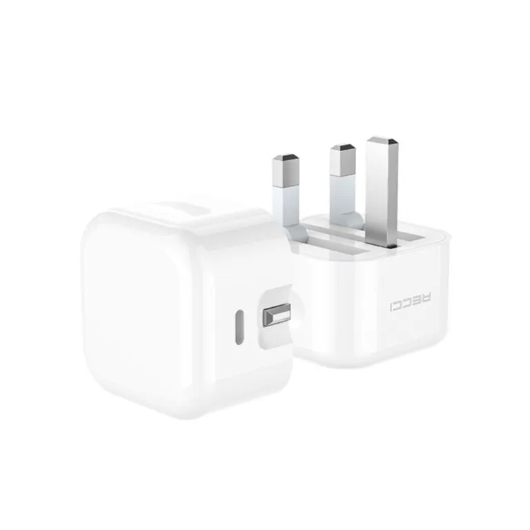 Recci RCT-P05U PD 20W Fast Charger — photo 3
