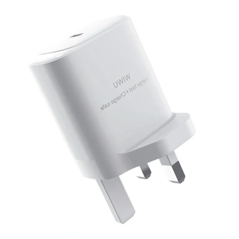 WiWU WI-G008 30w Essen Gan Fast Charger White 3pin — photo 3