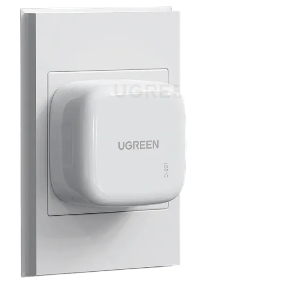 Ugreen 70197 PD Fast Charger Wall Adapter — photo 3