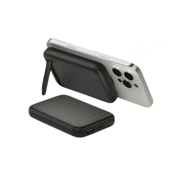 WiWU P064 22.5W 10000mAh Classic Stand Wireless Power Bank — photo 2